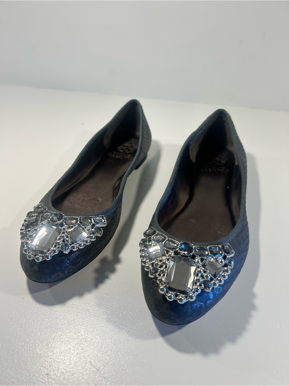 Vince Camuto Embellished Crystal Rhinestone Ballet Flats Black Womens 6.5